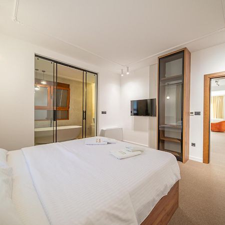 Apart & Spa Beganovic Dobra Voda Luaran gambar