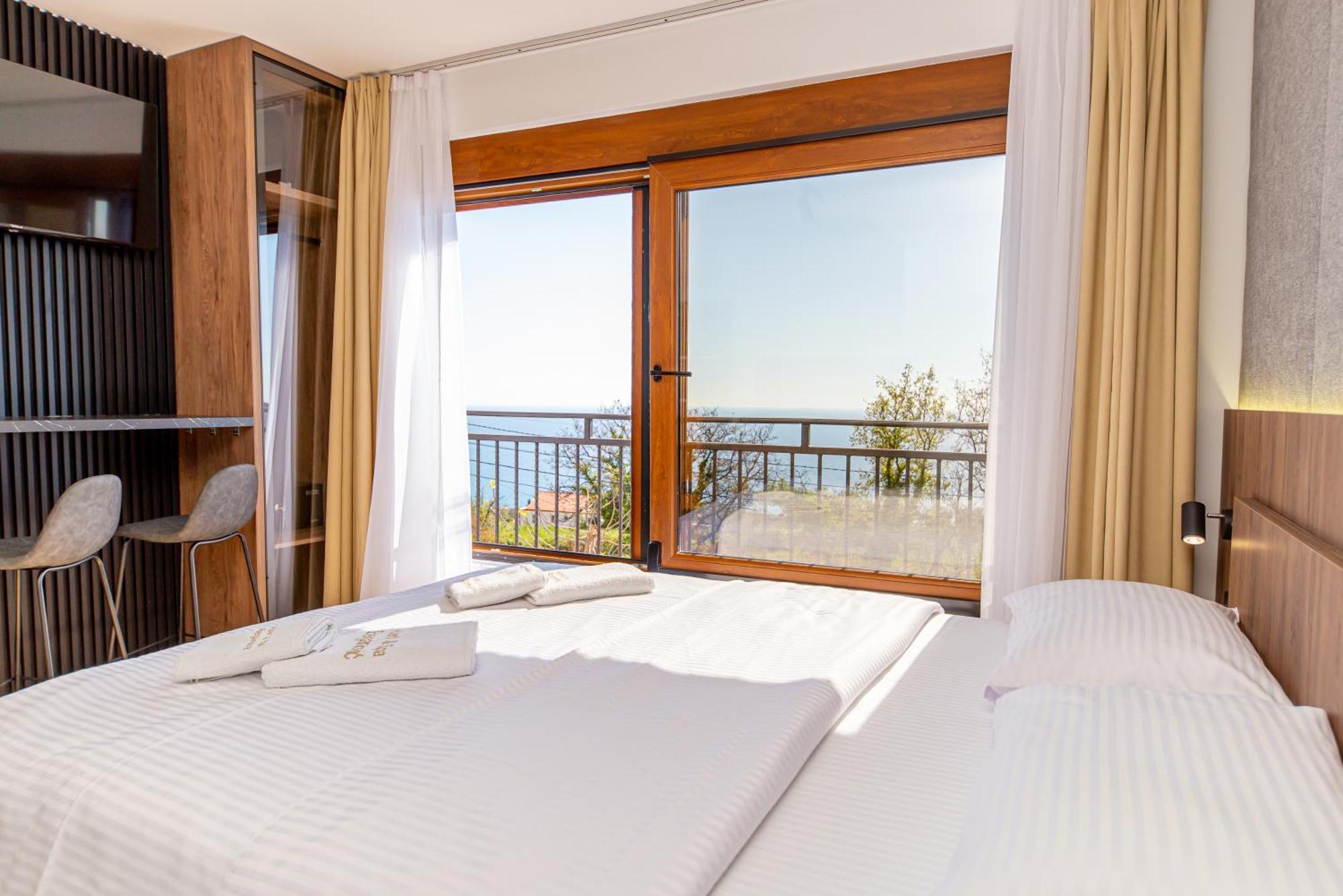 Apart & Spa Beganovic Dobra Voda Luaran gambar