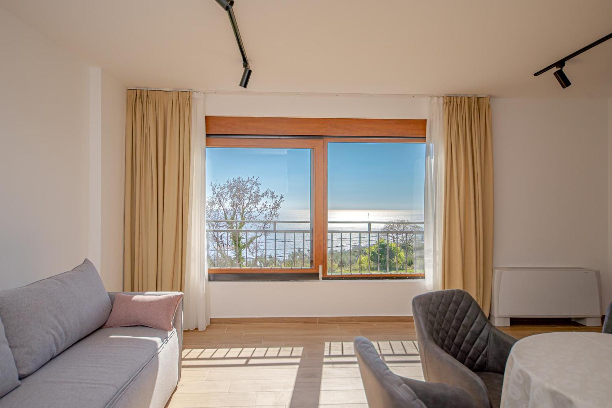 Apart & Spa Beganovic Dobra Voda Luaran gambar